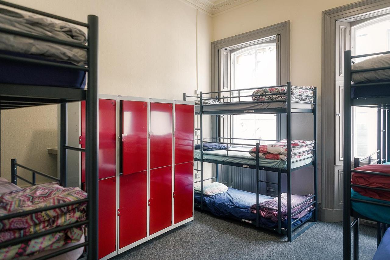 Princes Street Hostal *